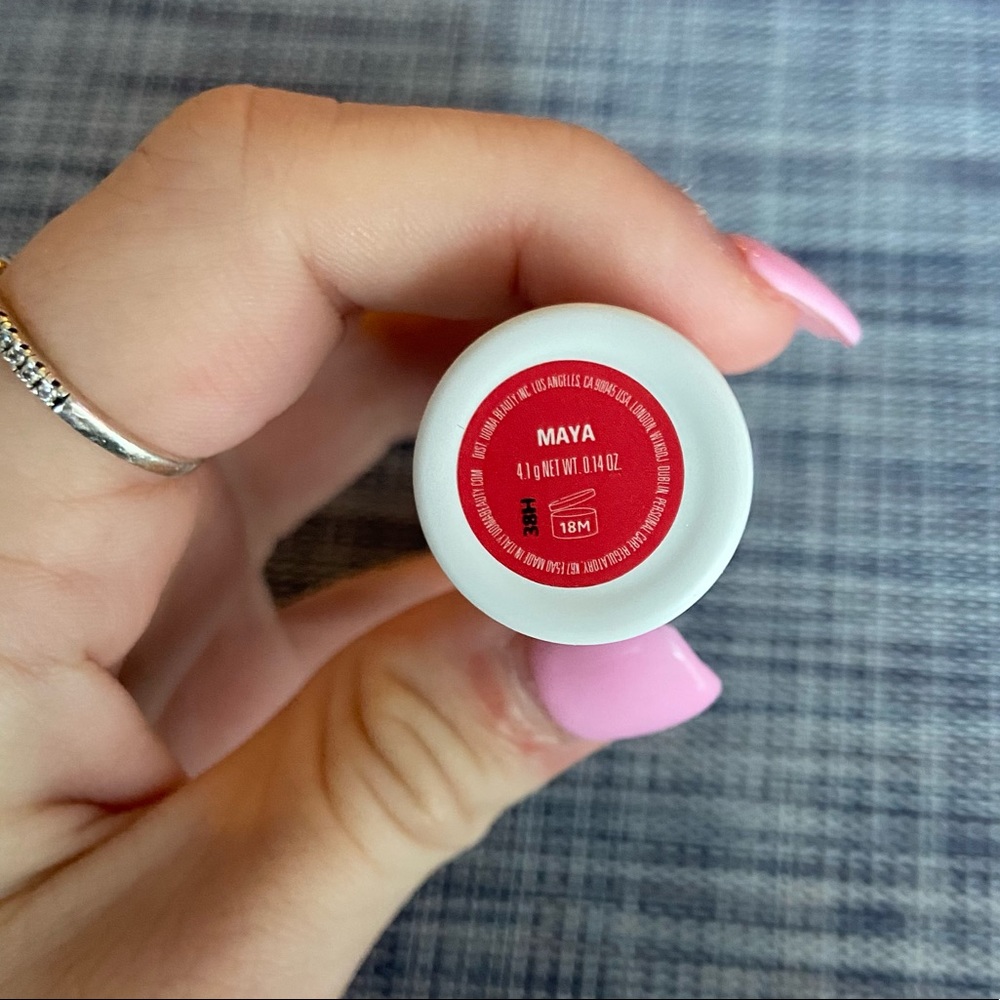 UOMA beauty “MAYA” badass icon matte lipstick - Picture 3 of 6